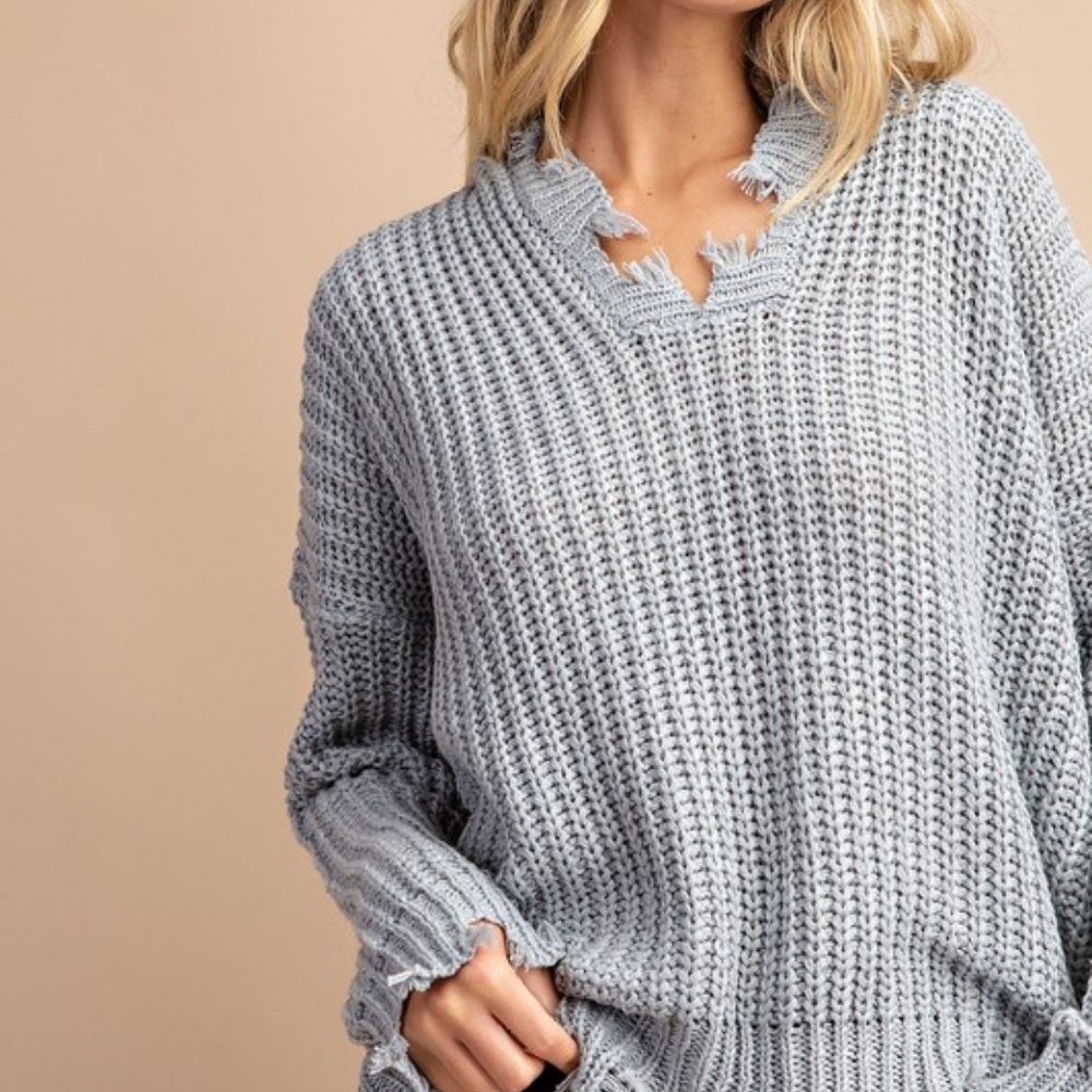 gray sweater - Picture 5 of 7
